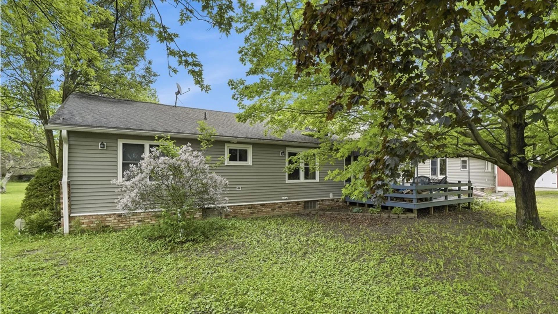 Property at 9950 Harper Road, Darien, NY 14036 4