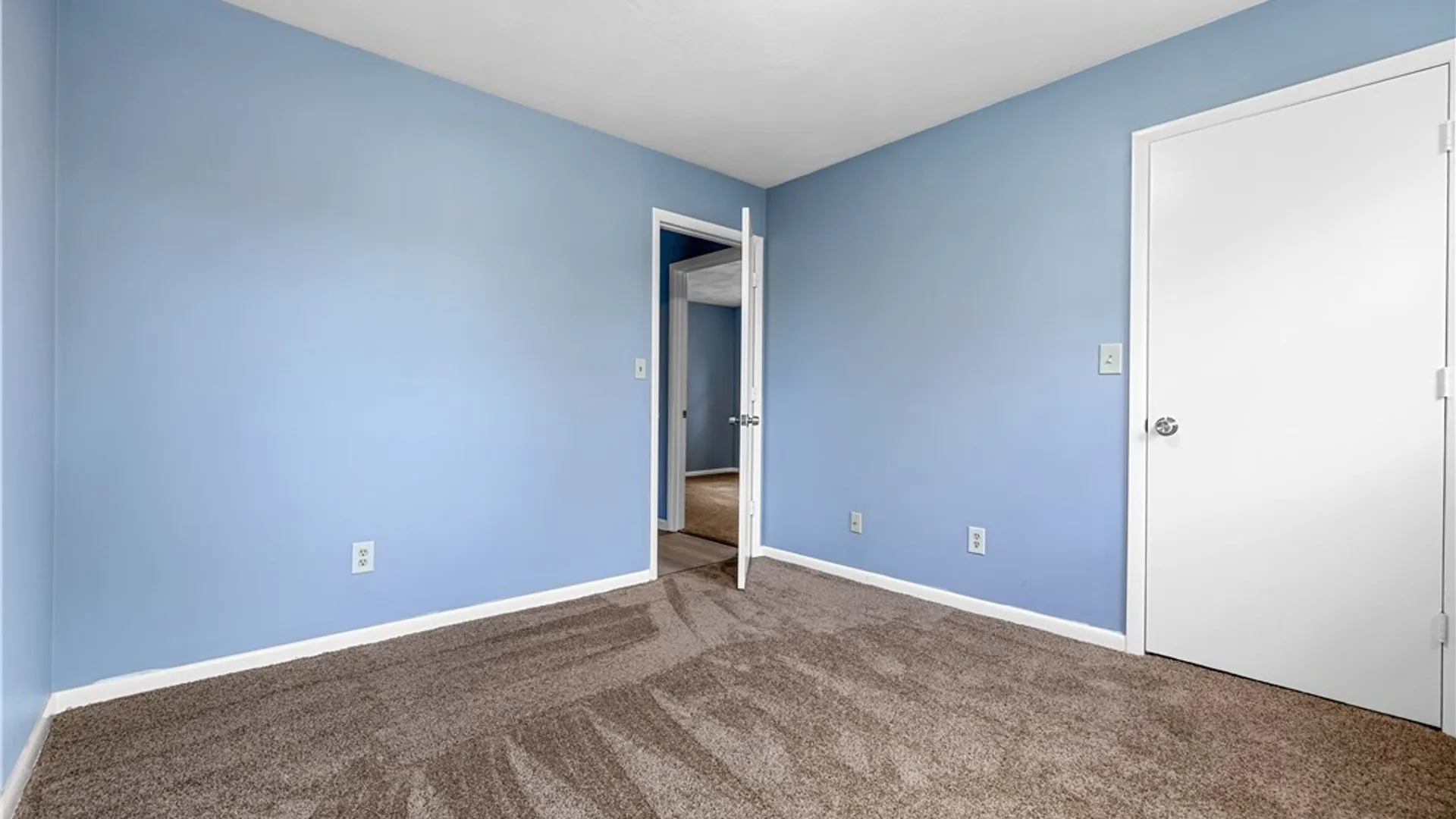 Property at 5 Symphony Place, Whitestown, NY 13492 27