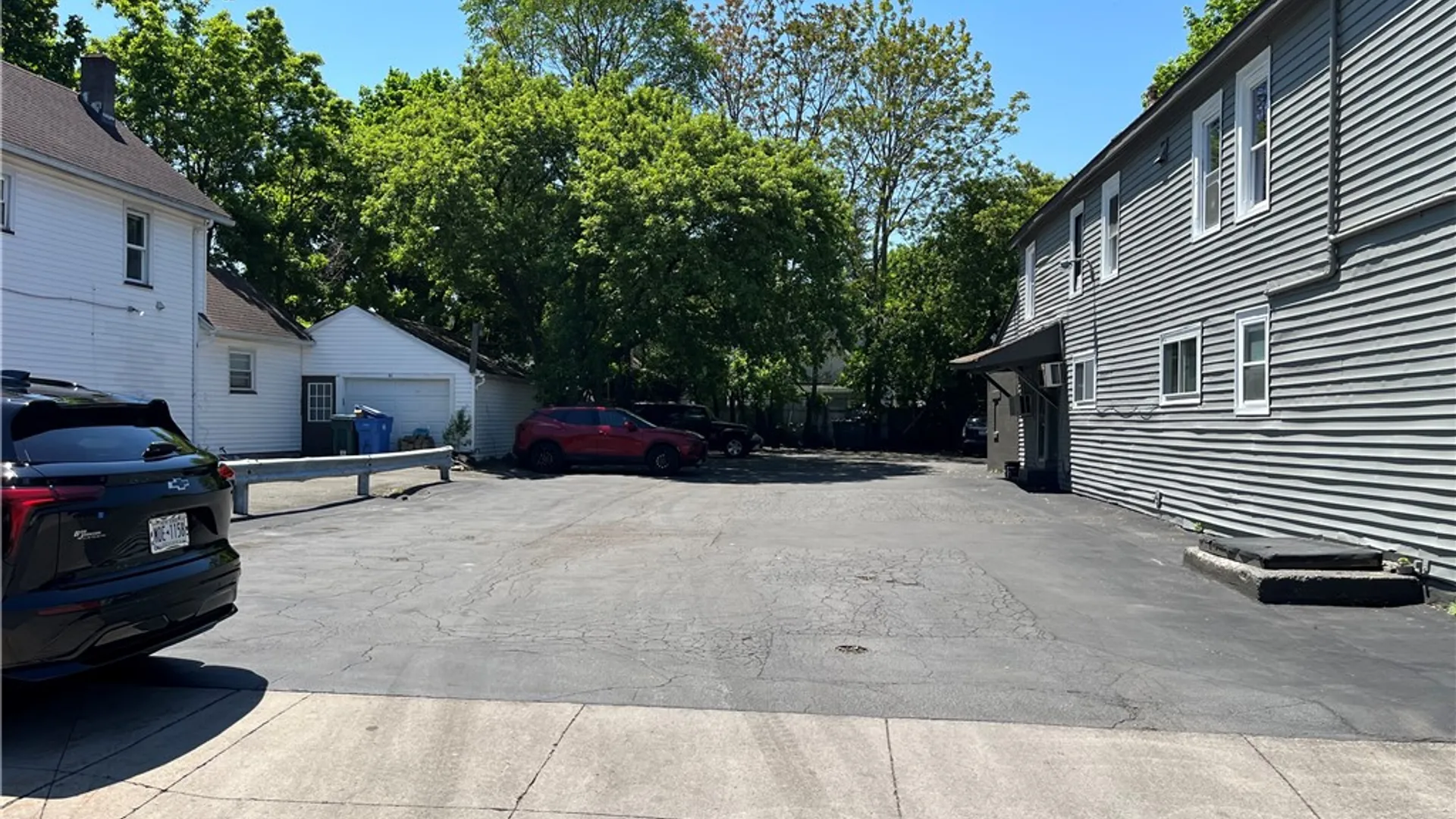 Property at 19 Saint Johns Park, Rochester, NY 14612 14