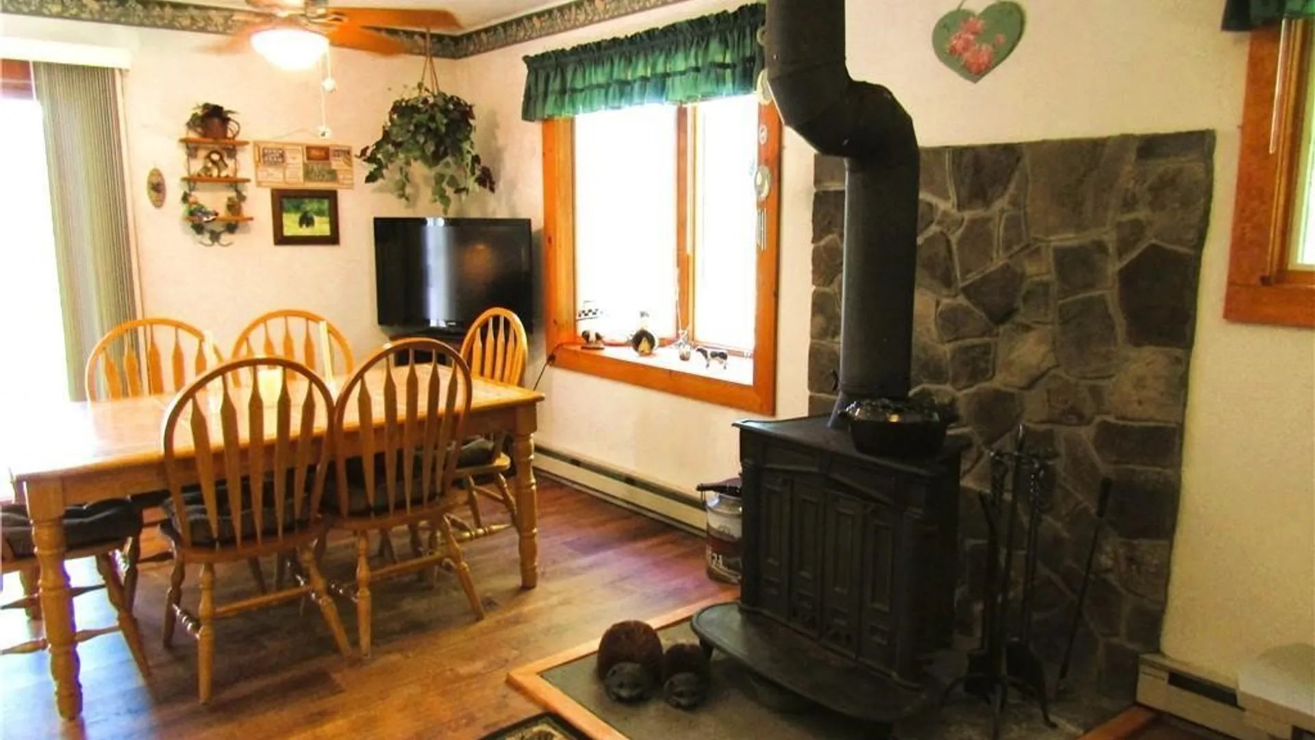 Property at 154 Hunters Lane, Roxbury, NY 12474 11