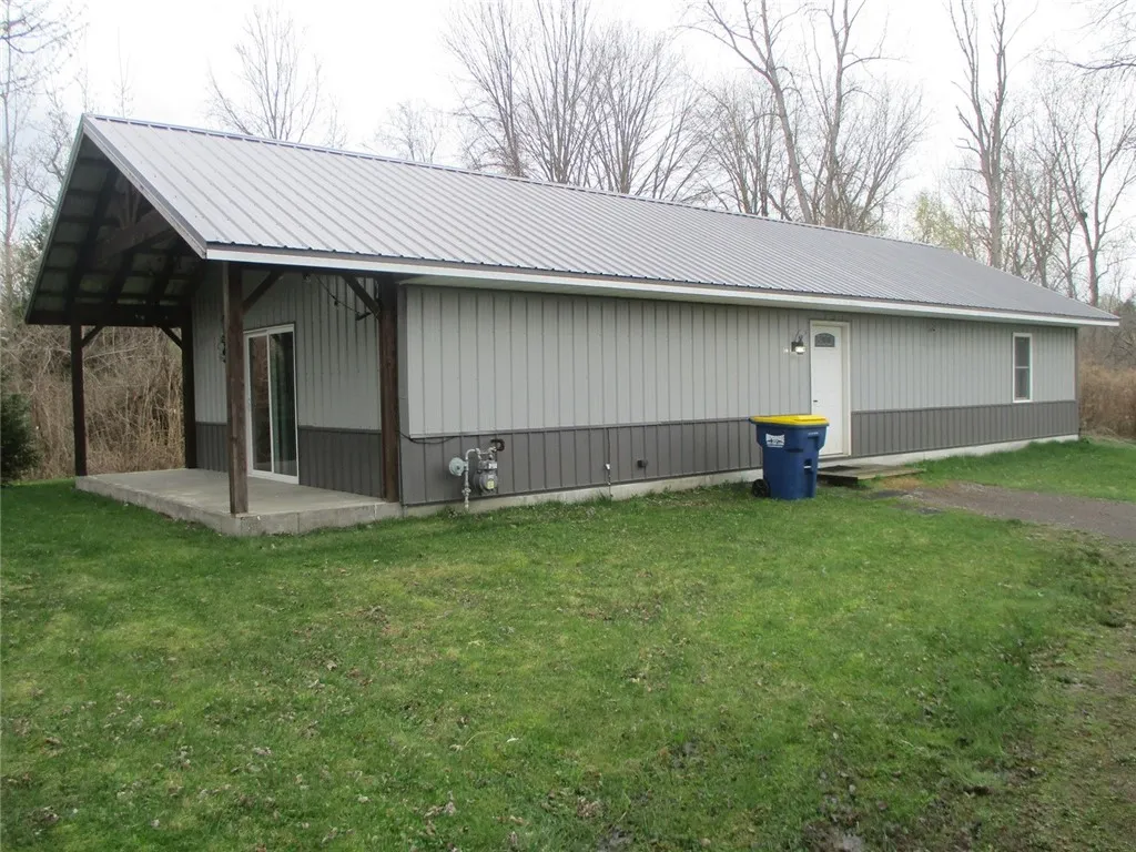 Property at 7935 W Henrietta Road, Rush, NY 14543