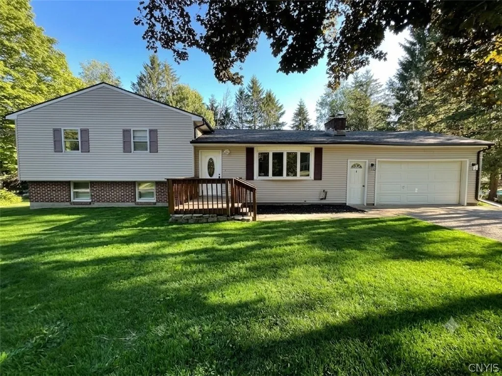 Property at 129 Knoll Wood Circle, Western, NY 13303