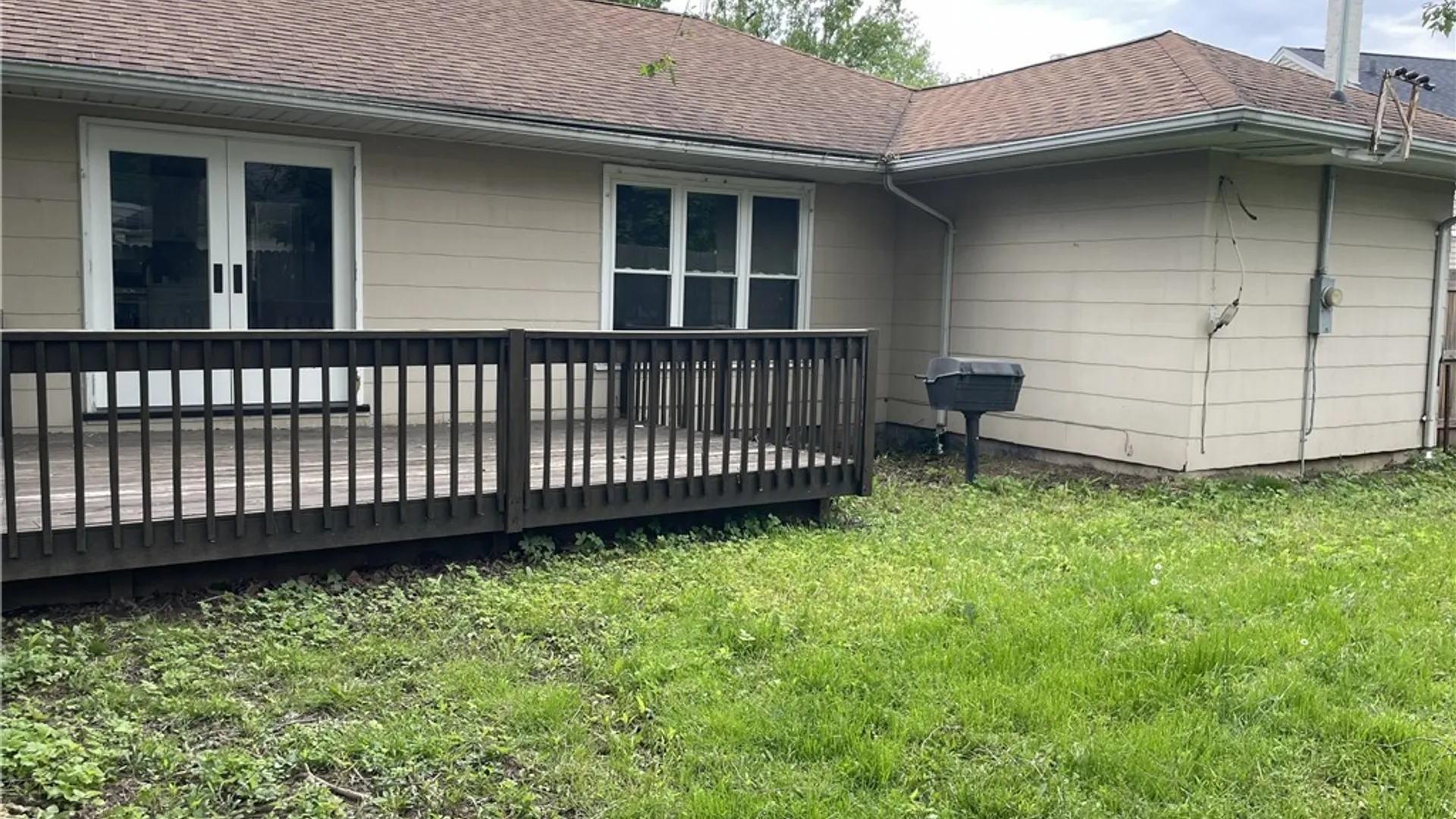 Property at 321 Grimsby Road, Tonawanda, NY 14223 33