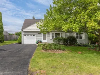 Property at 317 Vanida Drive, Camillus, NY 13031