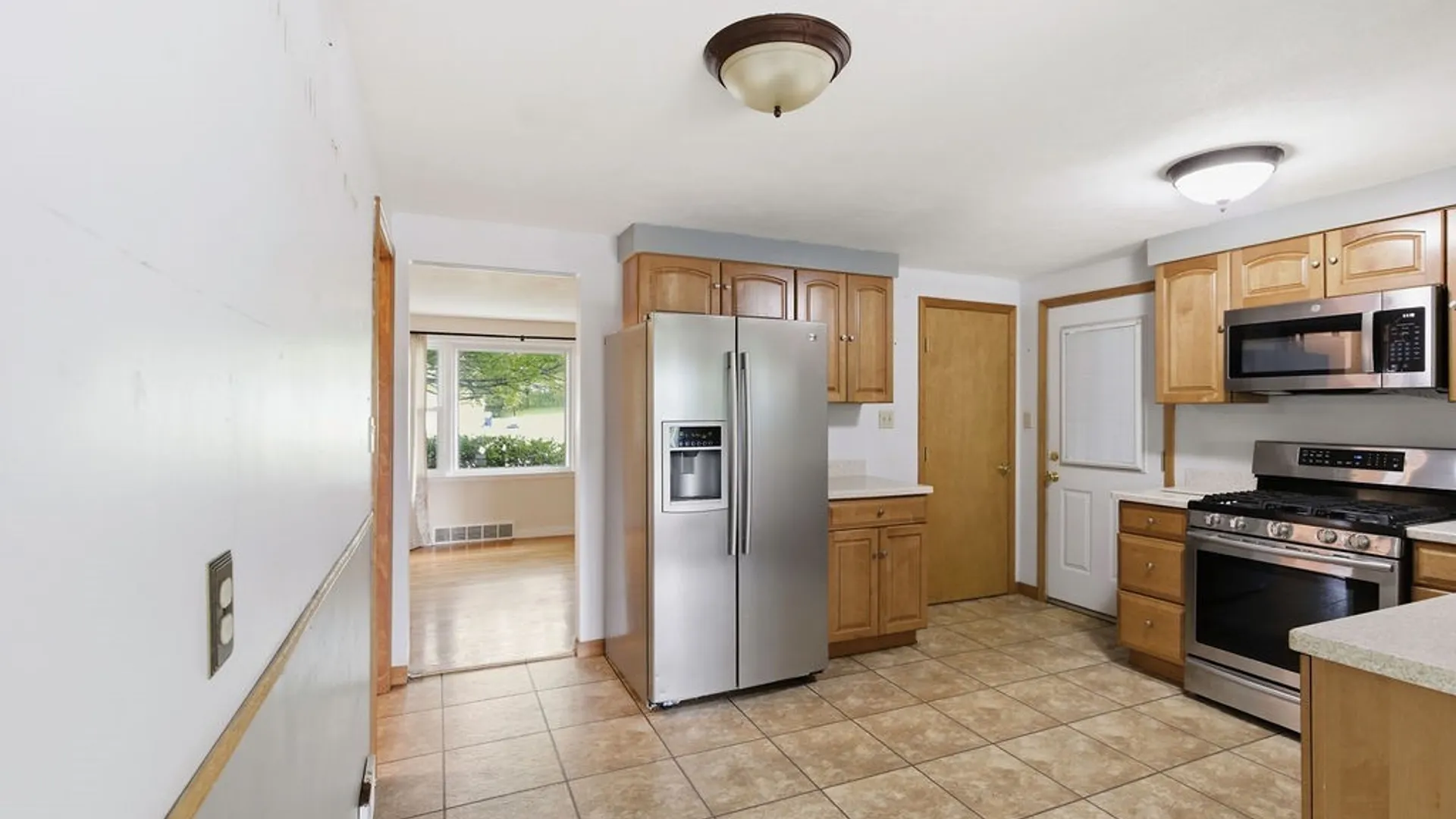 Property at 317 Vanida Drive, Camillus, NY 13031 8