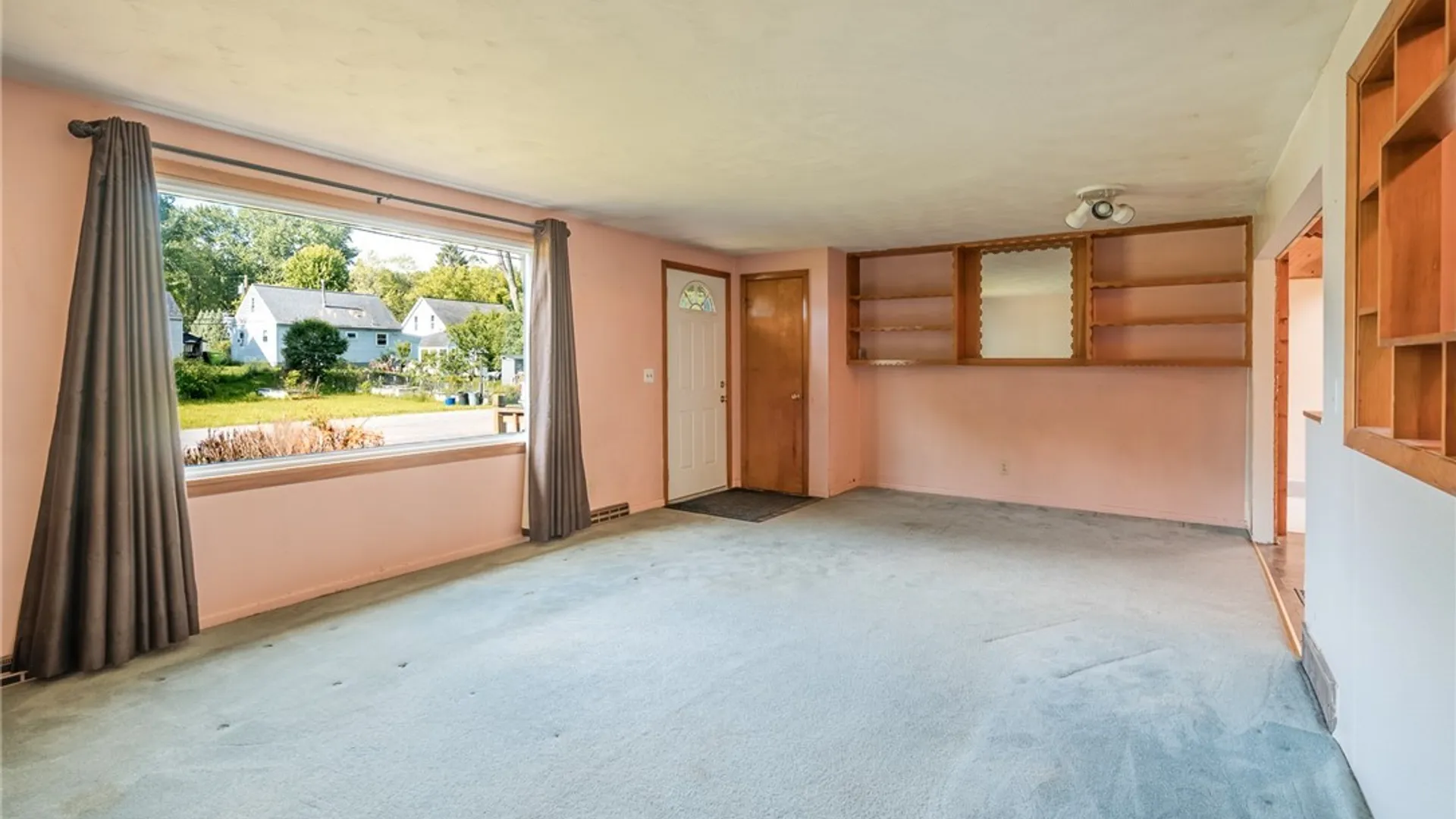 Property at 105 Ashford Court, Salina, NY 13211 9