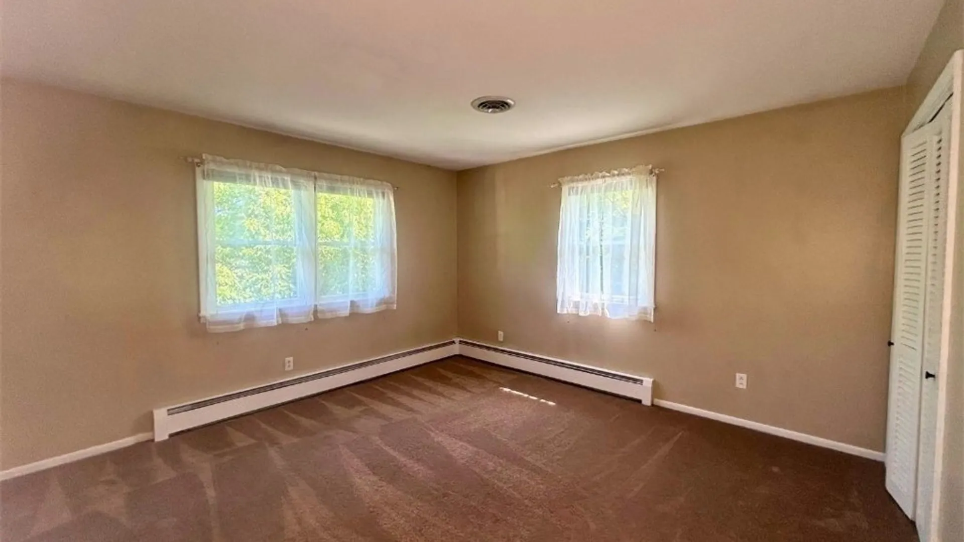 Property at 3763 Seneca Tpke Turnpike, Lenox, NY 13032 21