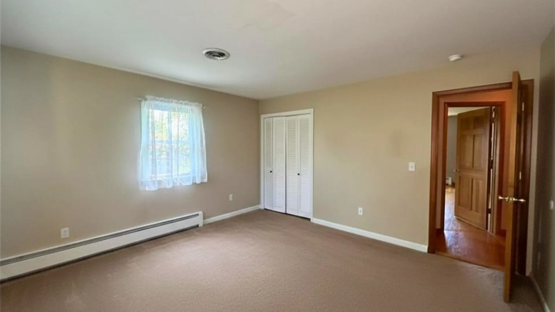 Property at 3763 Seneca Tpke Turnpike, Lenox, NY 13032 23