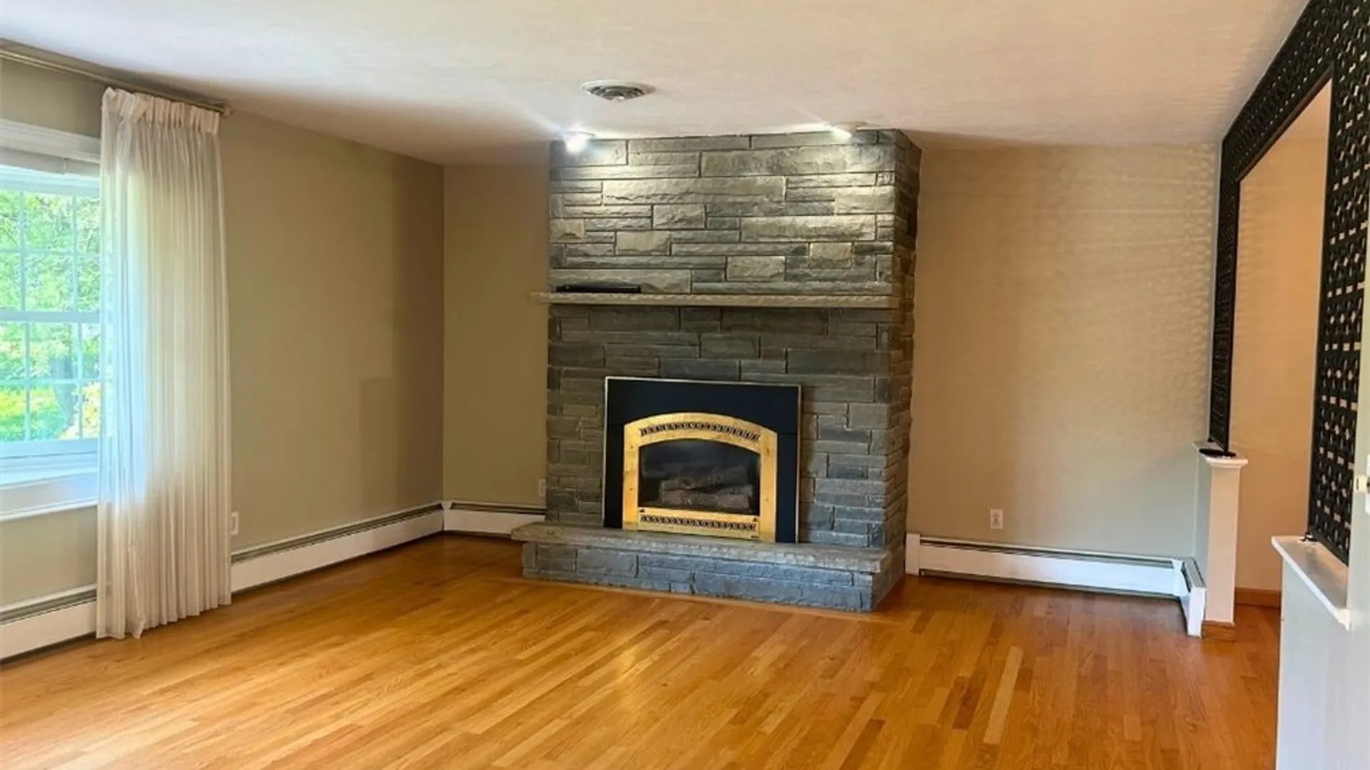Property at 3763 Seneca Tpke Turnpike, Lenox, NY 13032 5