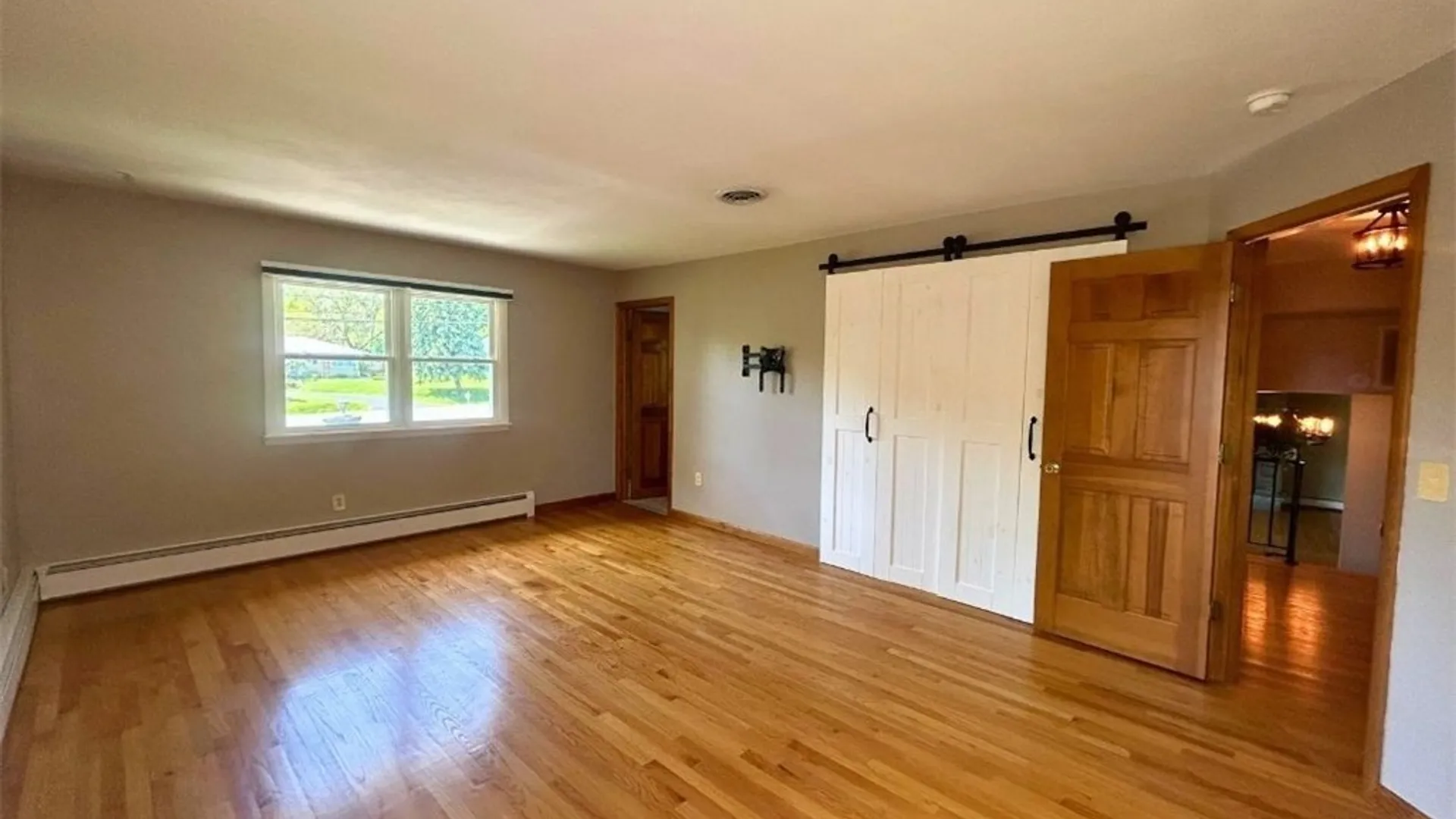 Property at 3763 Seneca Tpke Turnpike, Lenox, NY 13032 17