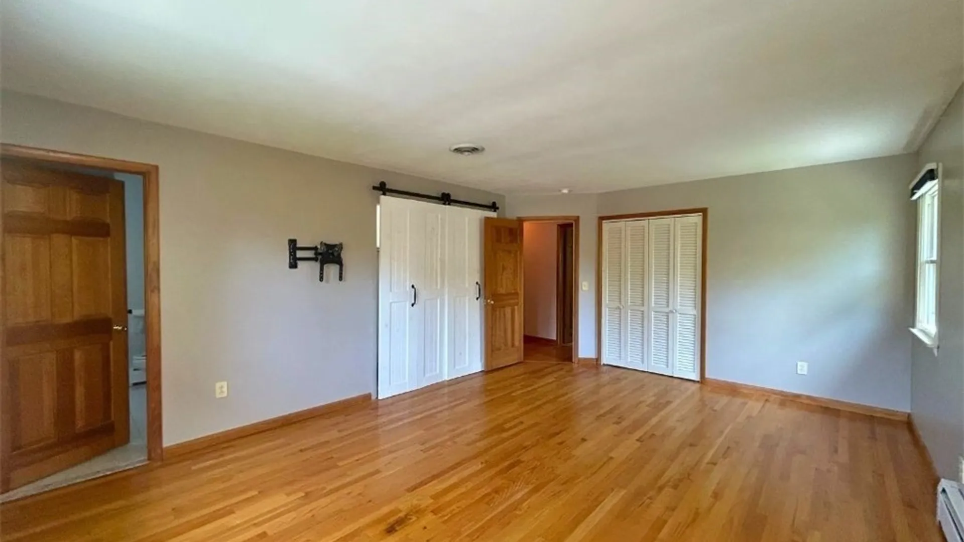 Property at 3763 Seneca Tpke Turnpike, Lenox, NY 13032 18