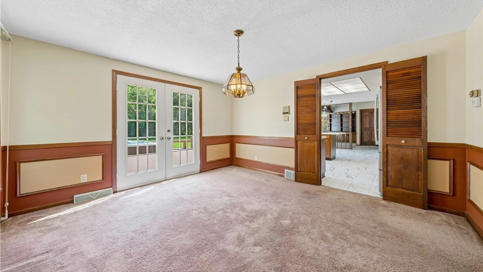 Property at 140 S Jerge Drive, Elma, NY 14059 9