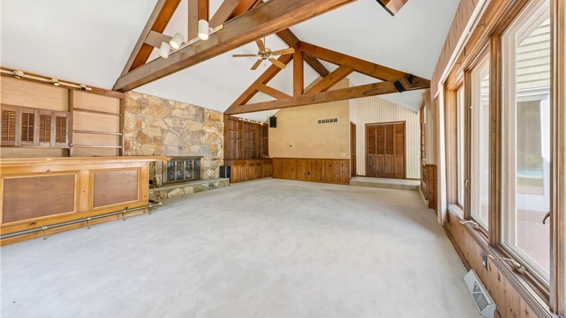 Property at 140 S Jerge Drive, Elma, NY 14059 18