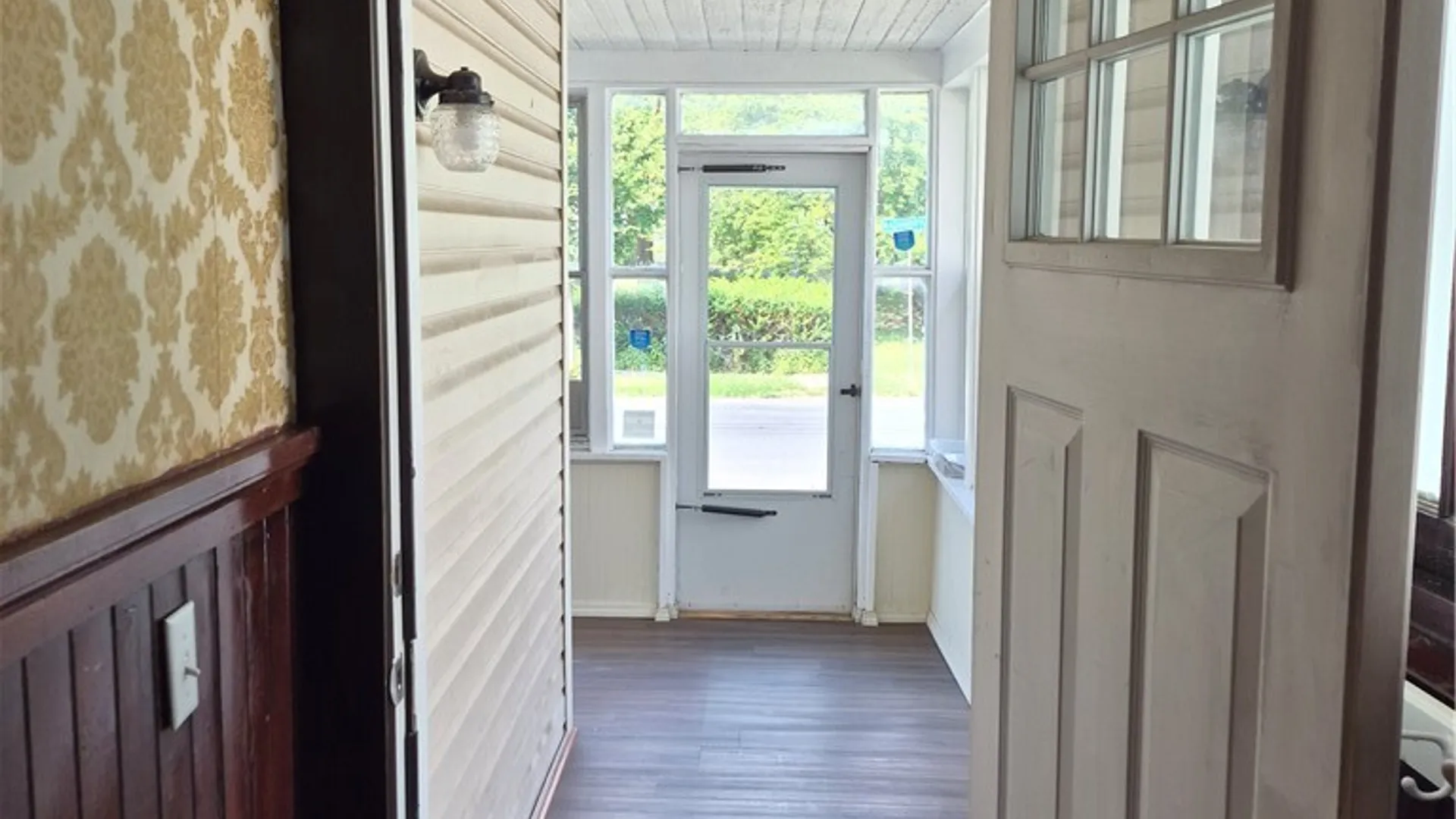 Property at 150 Wadsworth Street, Syracuse, NY 13203 12