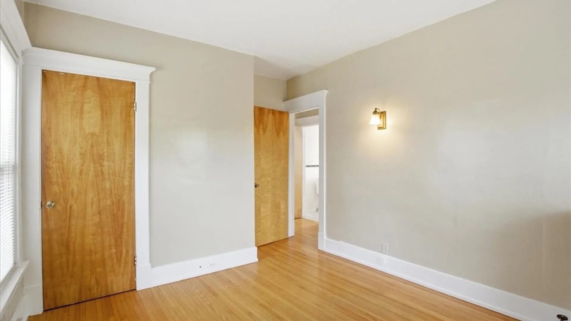Property at 11 Cleveburn Place, Buffalo, NY 14222 10