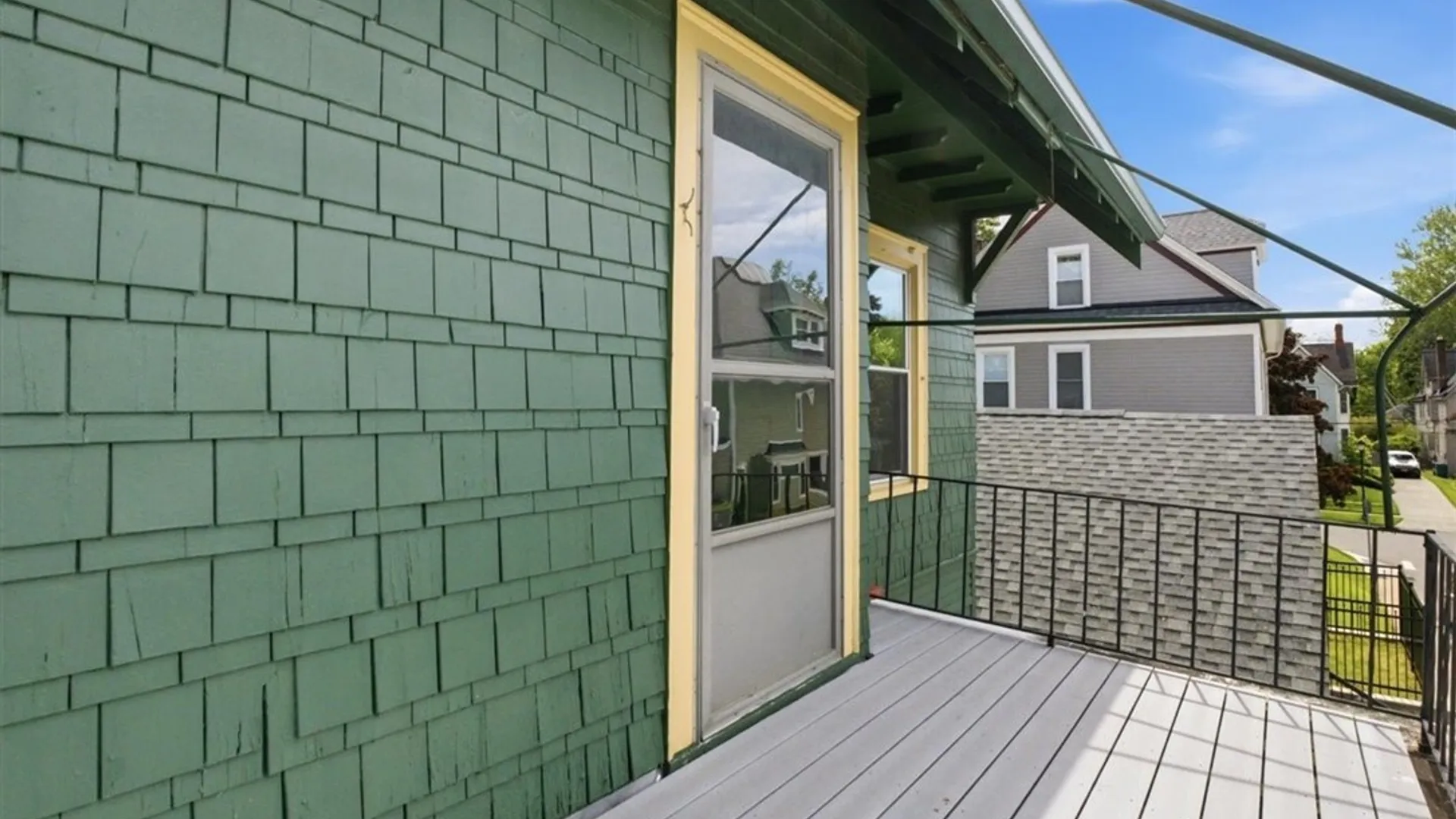 Property at 11 Cleveburn Place, Buffalo, NY 14222 17