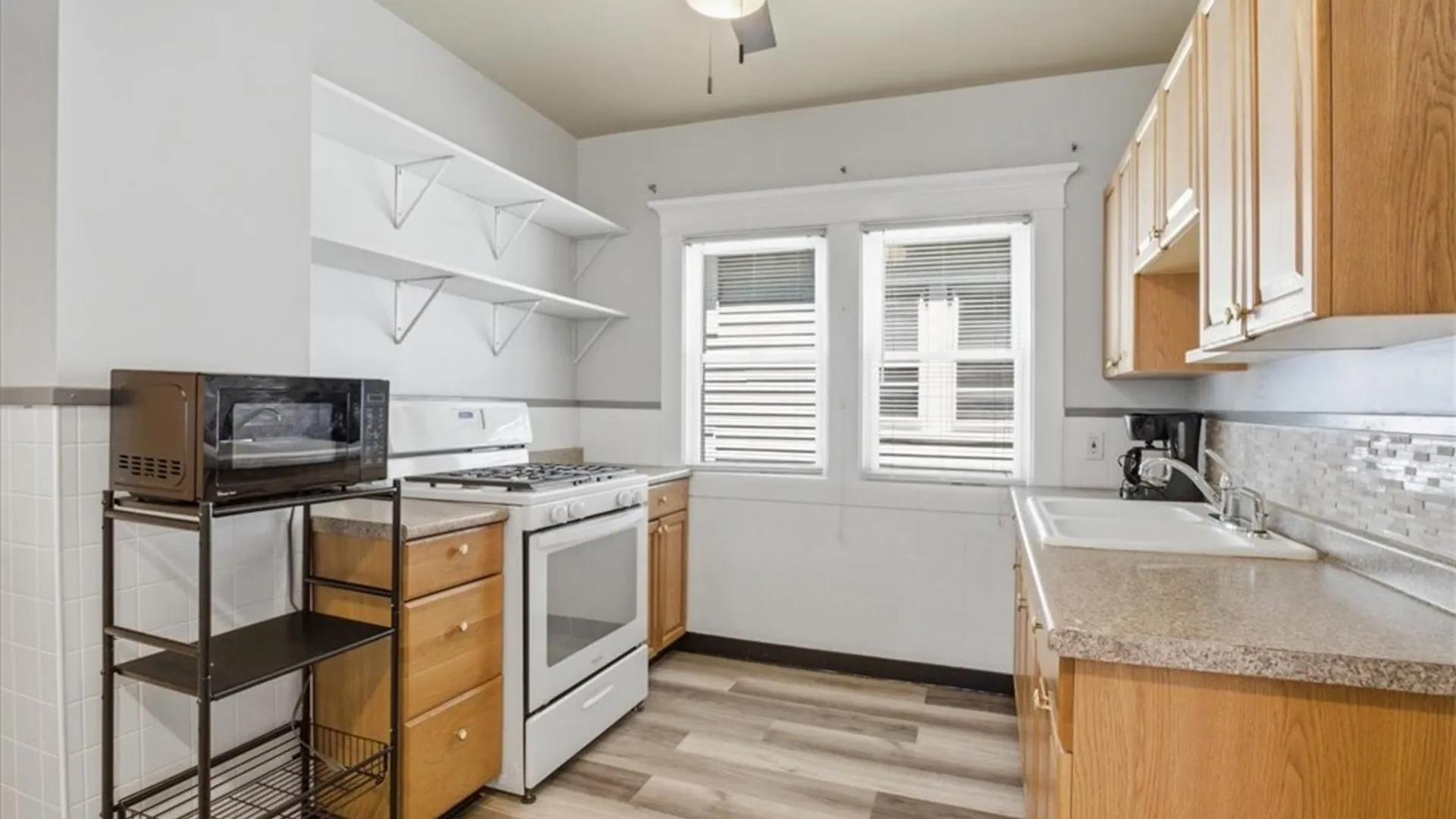 Property at 11 Cleveburn Place, Buffalo, NY 14222 22