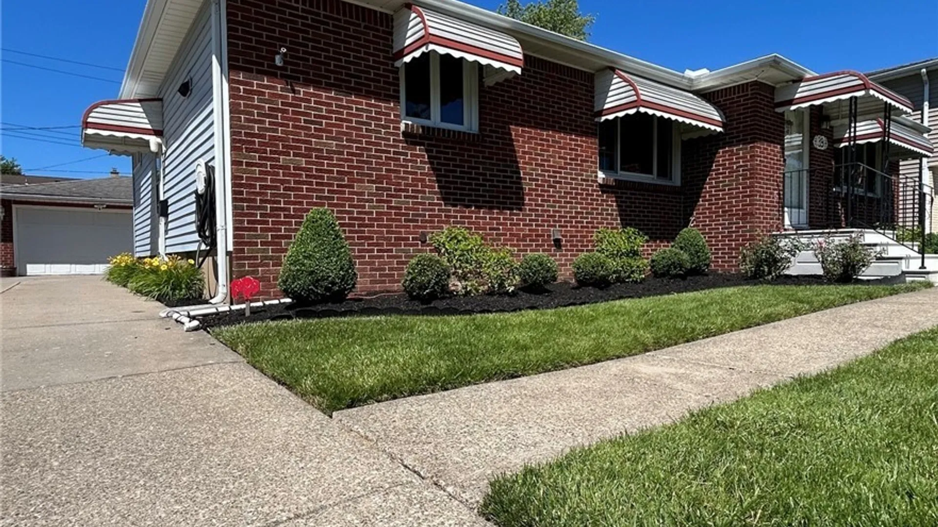 Property at 39 Angela Lane, Cheektowaga, NY 14225 8