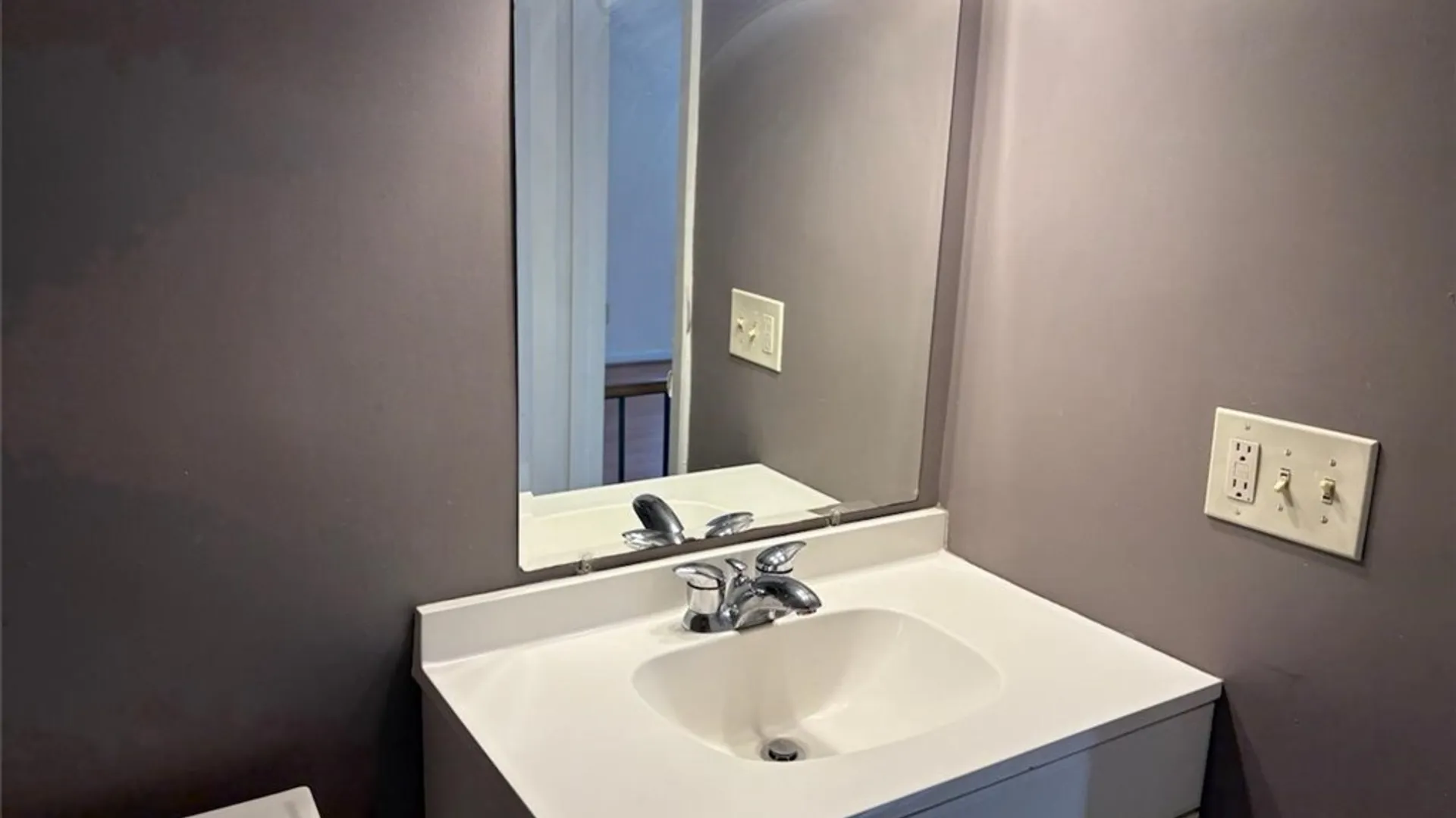 Property at 1251 Charlesgate Circle, Amherst, NY 14051 4