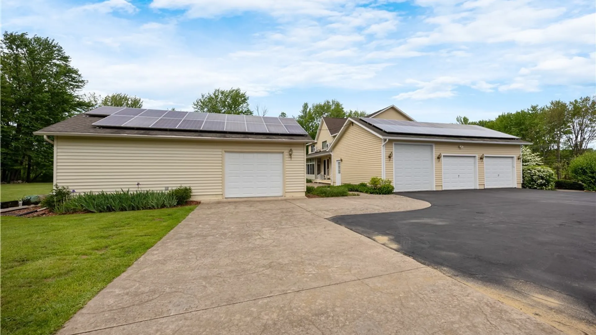 Property at 8785 Dinglehole Road, Lysander, NY 13027 3