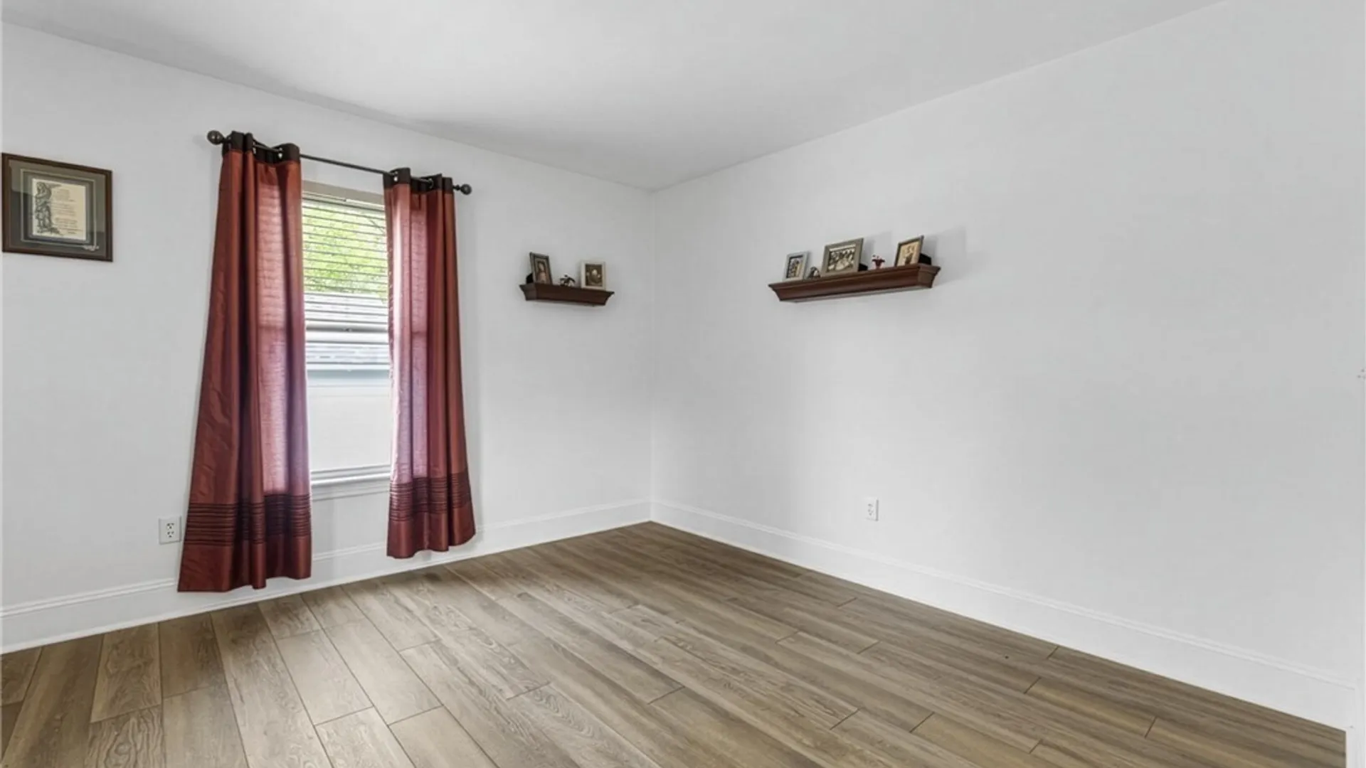 Property at 2 Scammell Avenue, Auburn, NY 13021 16
