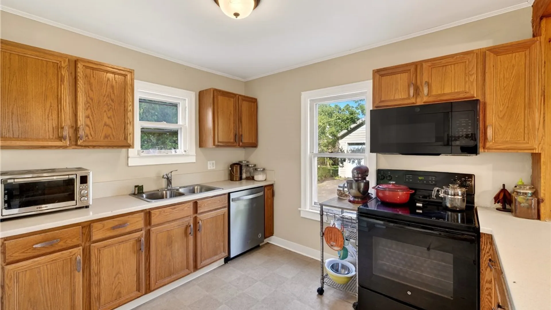 Property at 305 Newcastle Road, Geddes, NY 13219 3