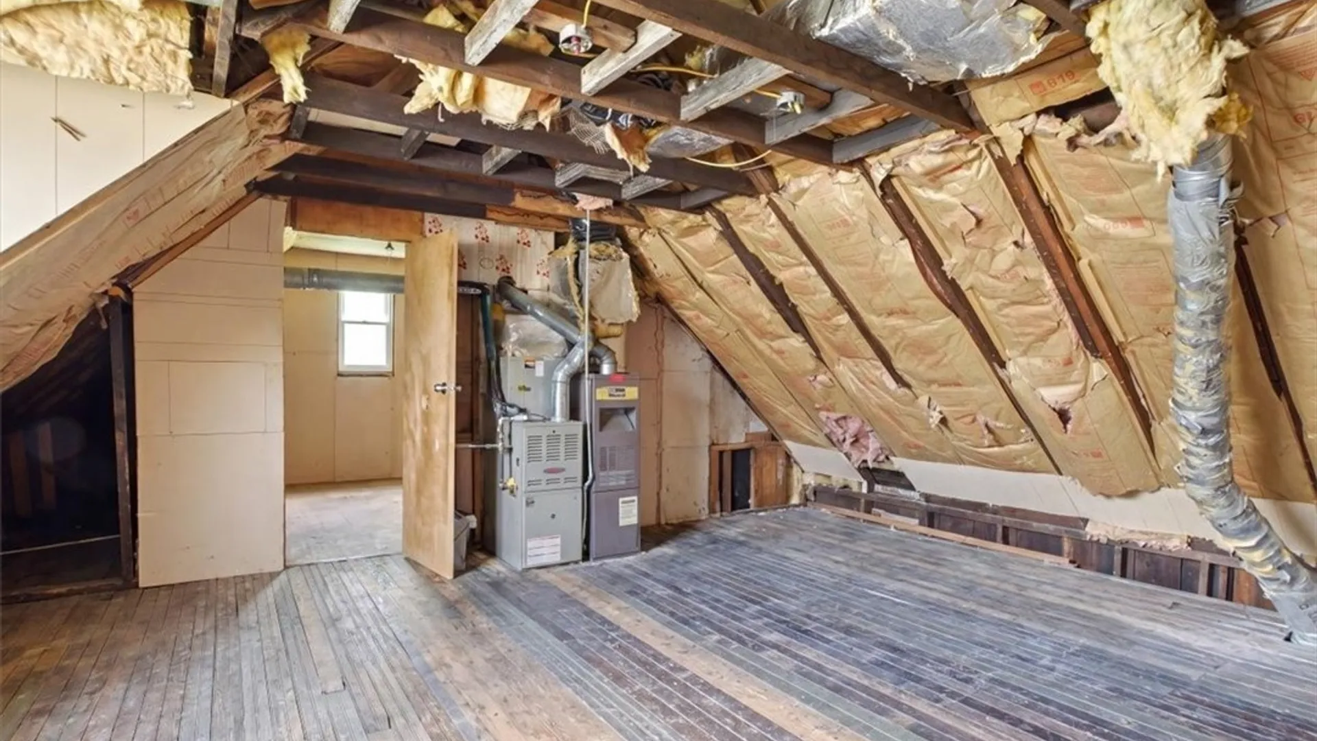 Property at 442 Schiller Street, Buffalo, NY 14212 14