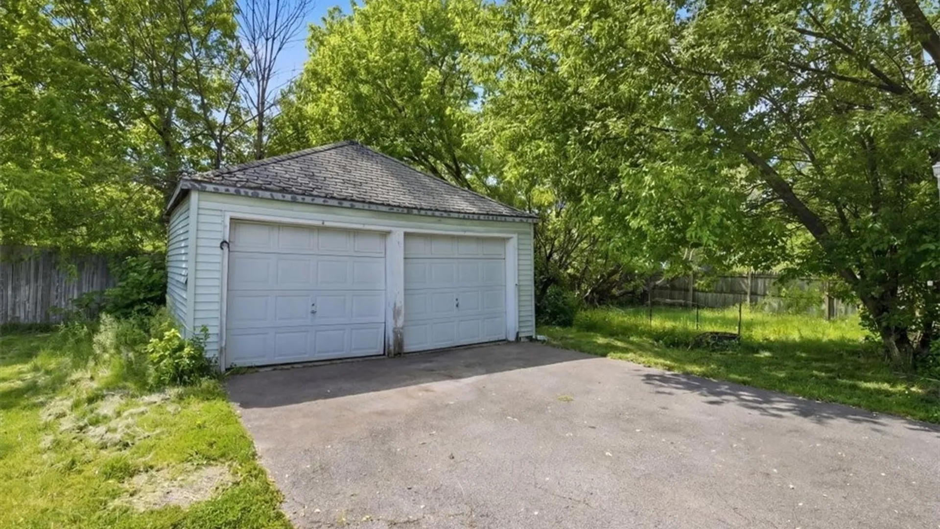 Property at 442 Schiller Street, Buffalo, NY 14212 24