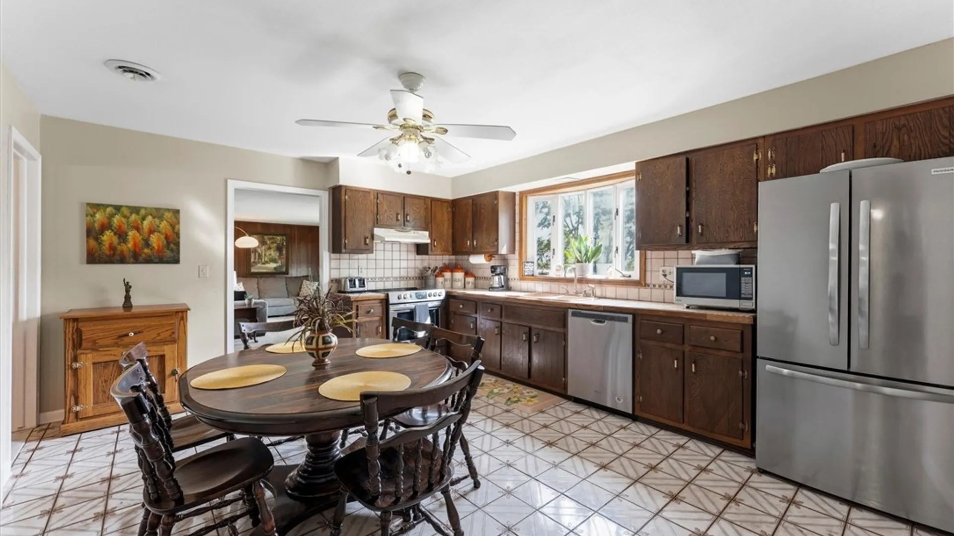 Property at 306 Stanton Drive, DeWitt, NY 13214 13