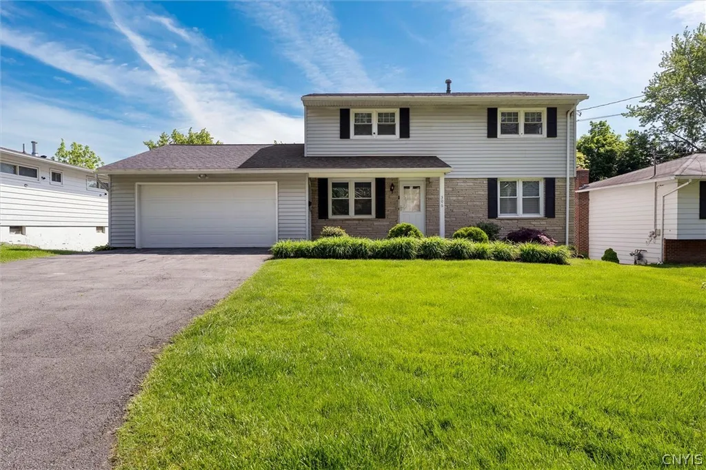 Property at 306 Stanton Drive, DeWitt, NY 13214