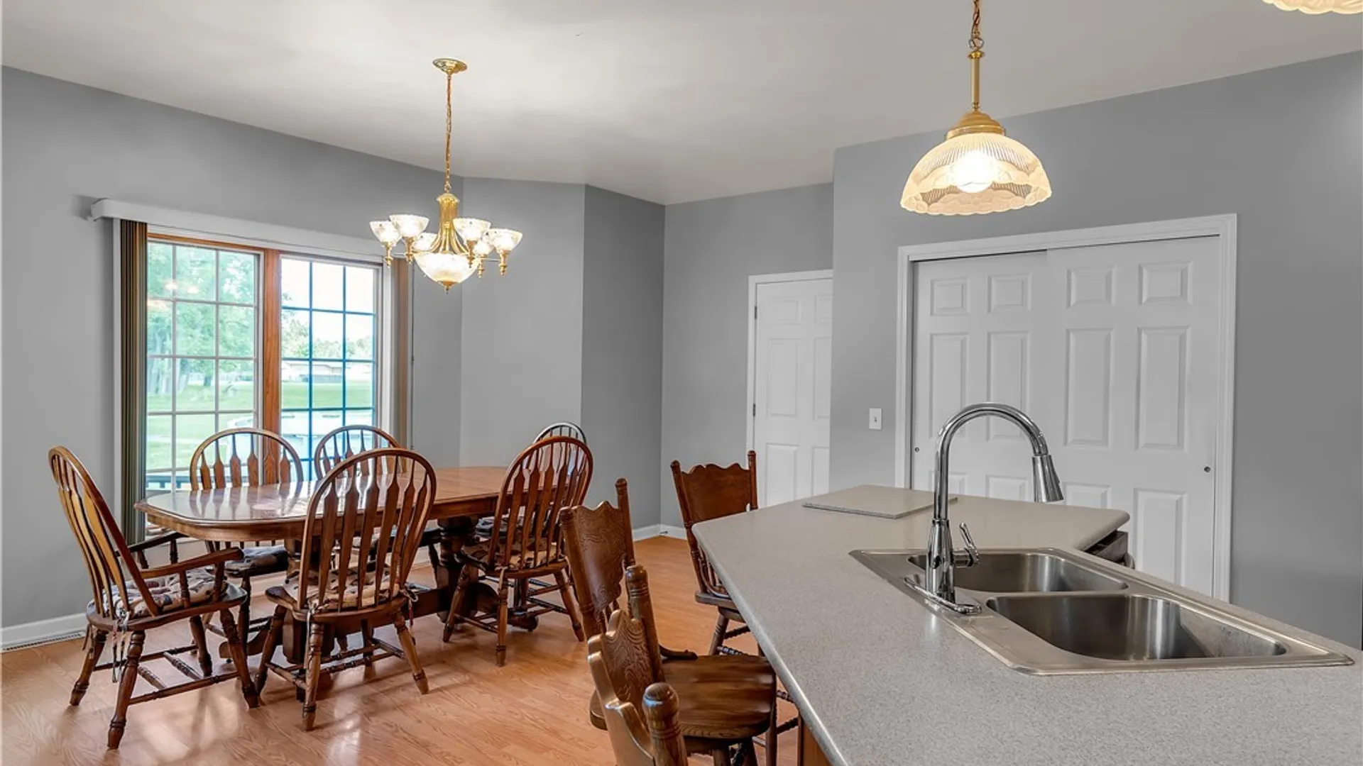 Property at 1298 Como Park Boulevard, Cheektowaga, NY 14043 14