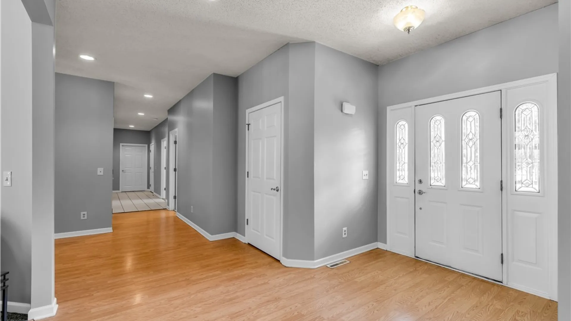 Property at 1298 Como Park Boulevard, Cheektowaga, NY 14043 6