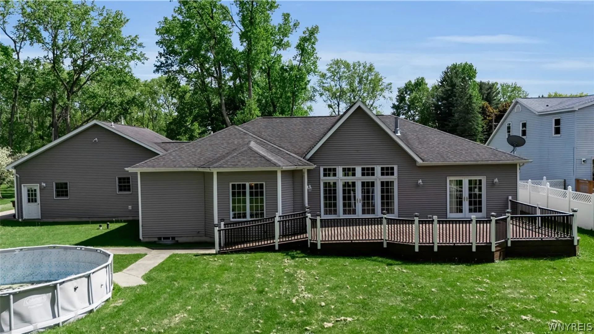 Property at 1298 Como Park Boulevard, Cheektowaga, NY 14043 40