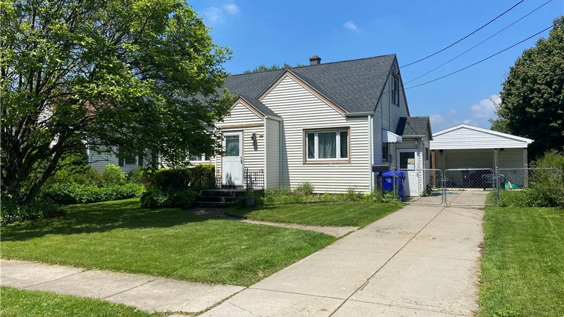 Property at 56 Gordon Avenue, West Seneca, NY 14224 6
