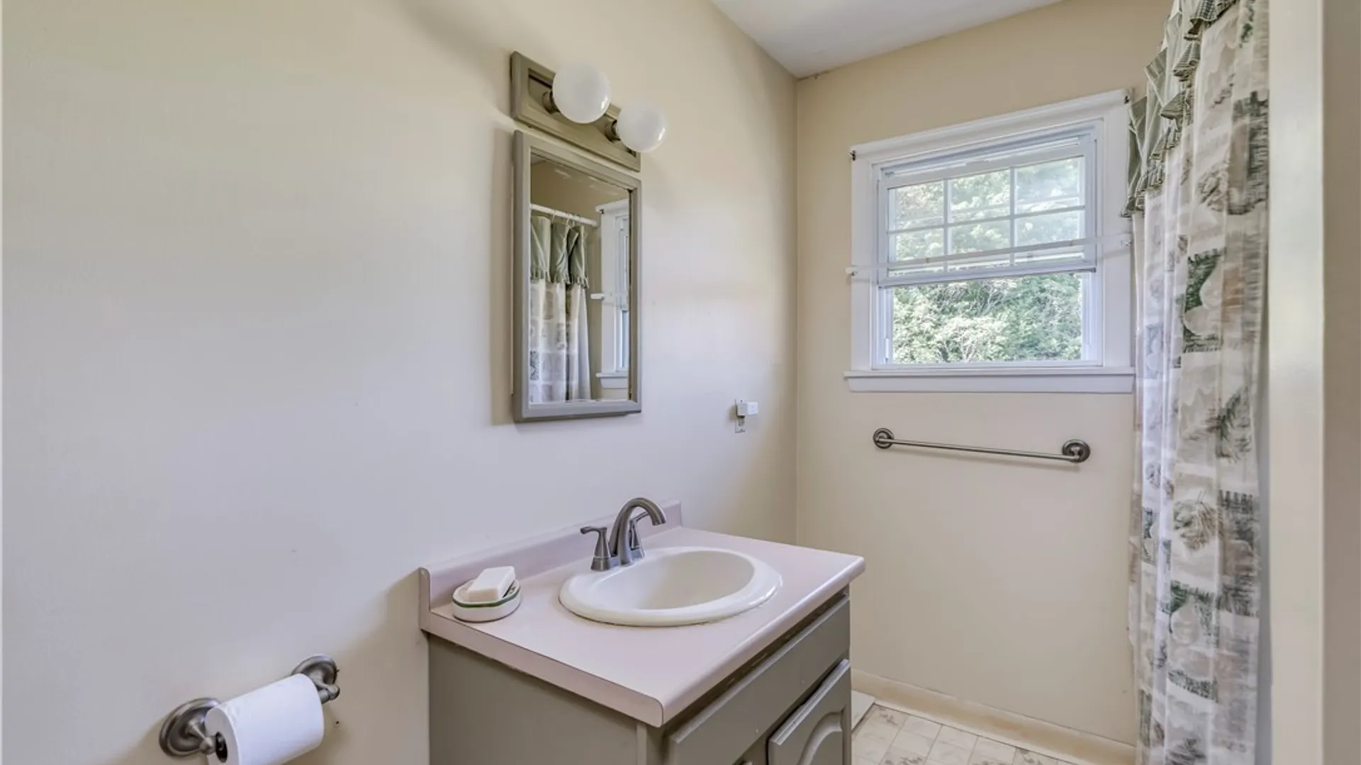Property at 18625 Ny State Route 177, Adams, NY 13606 18