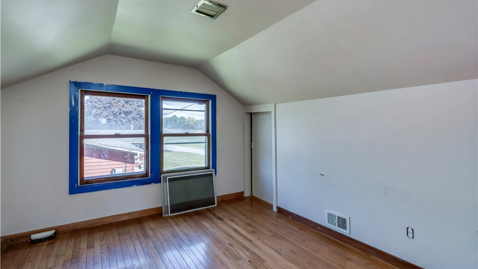 Property at 18625 Ny State Route 177, Adams, NY 13606 25