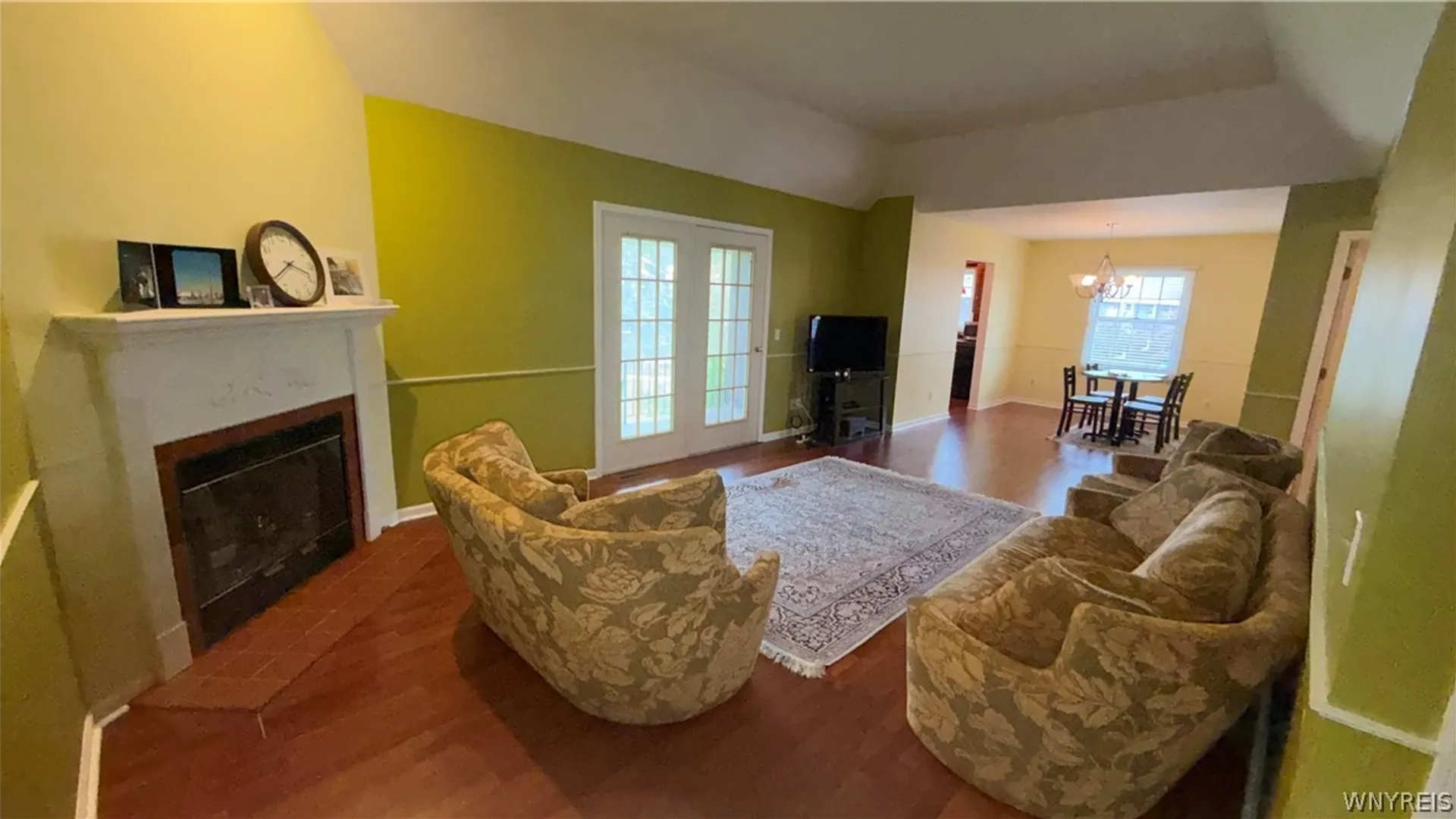 Property at 22 Bristol Drive, Amherst, NY 14228 3