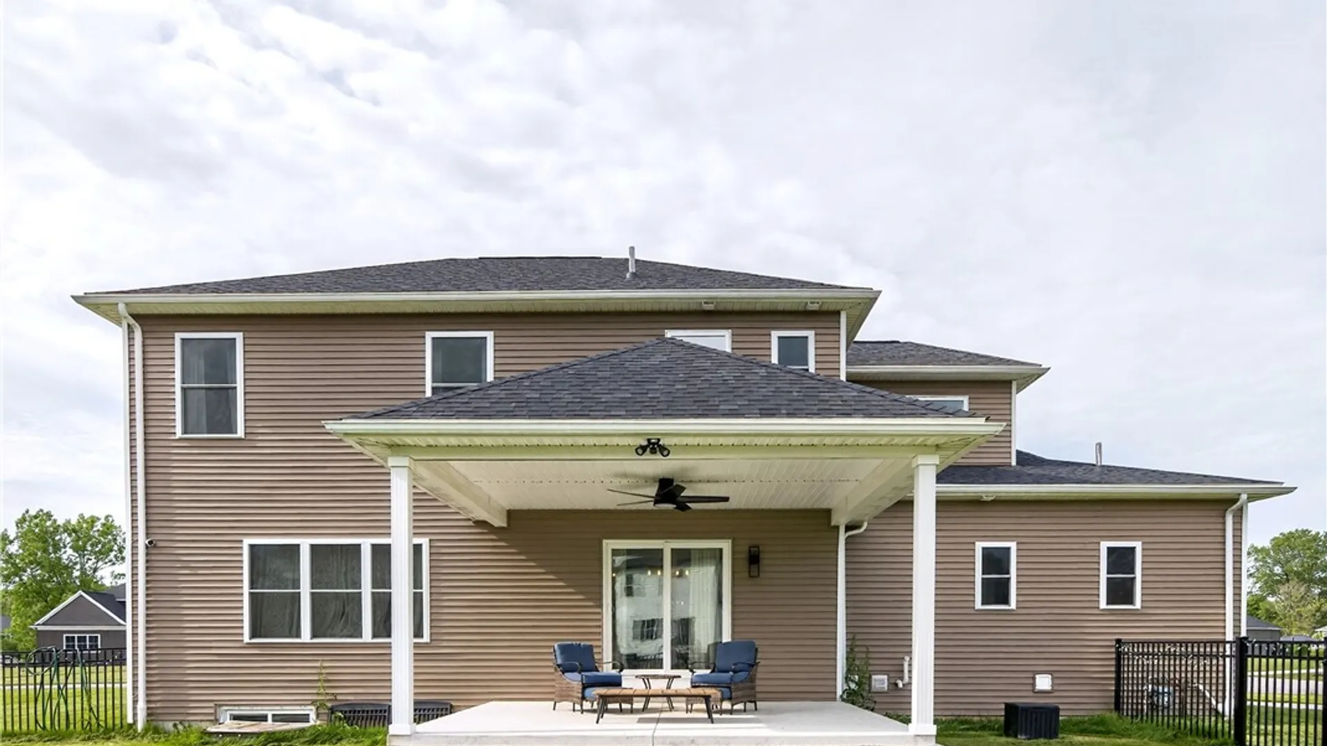 Property at 4 Wentworth Drive, Orchard Park, NY 14127 47