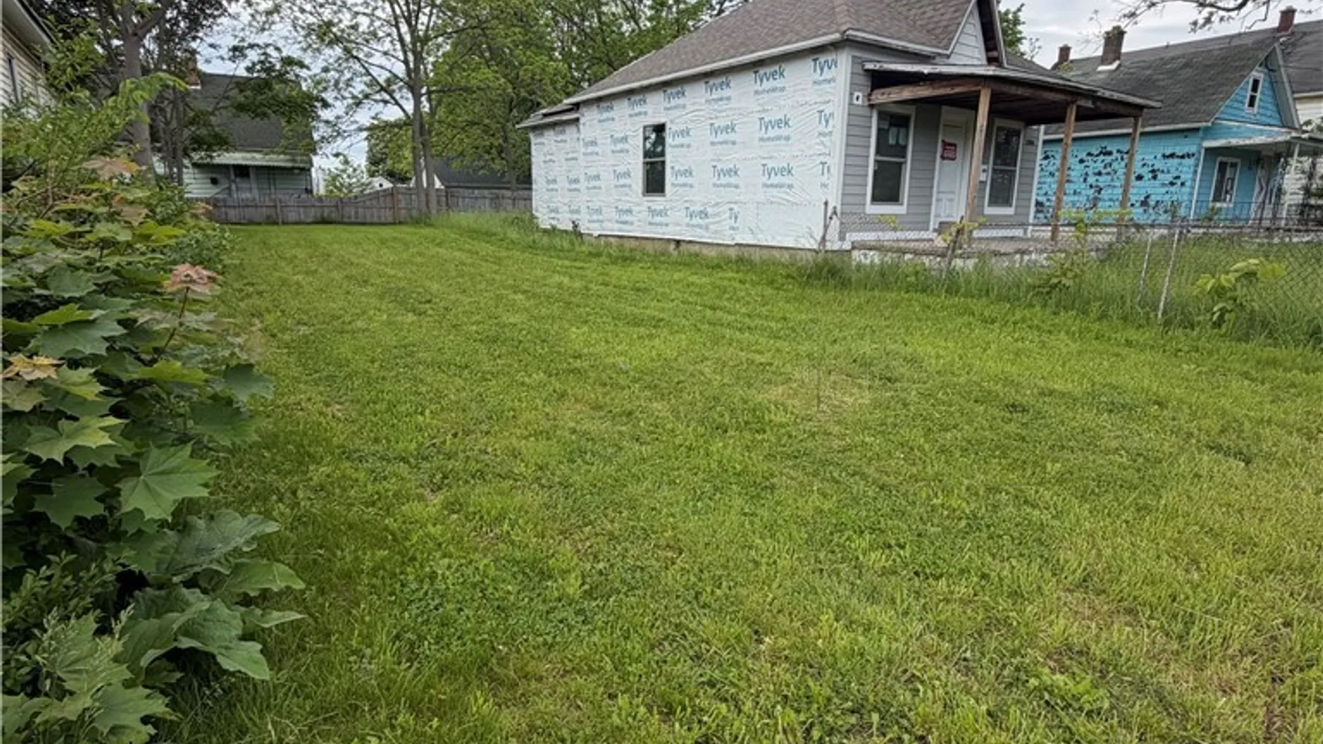 Property at 1304 Garden Avenue, Niagara Falls, NY 14305 3