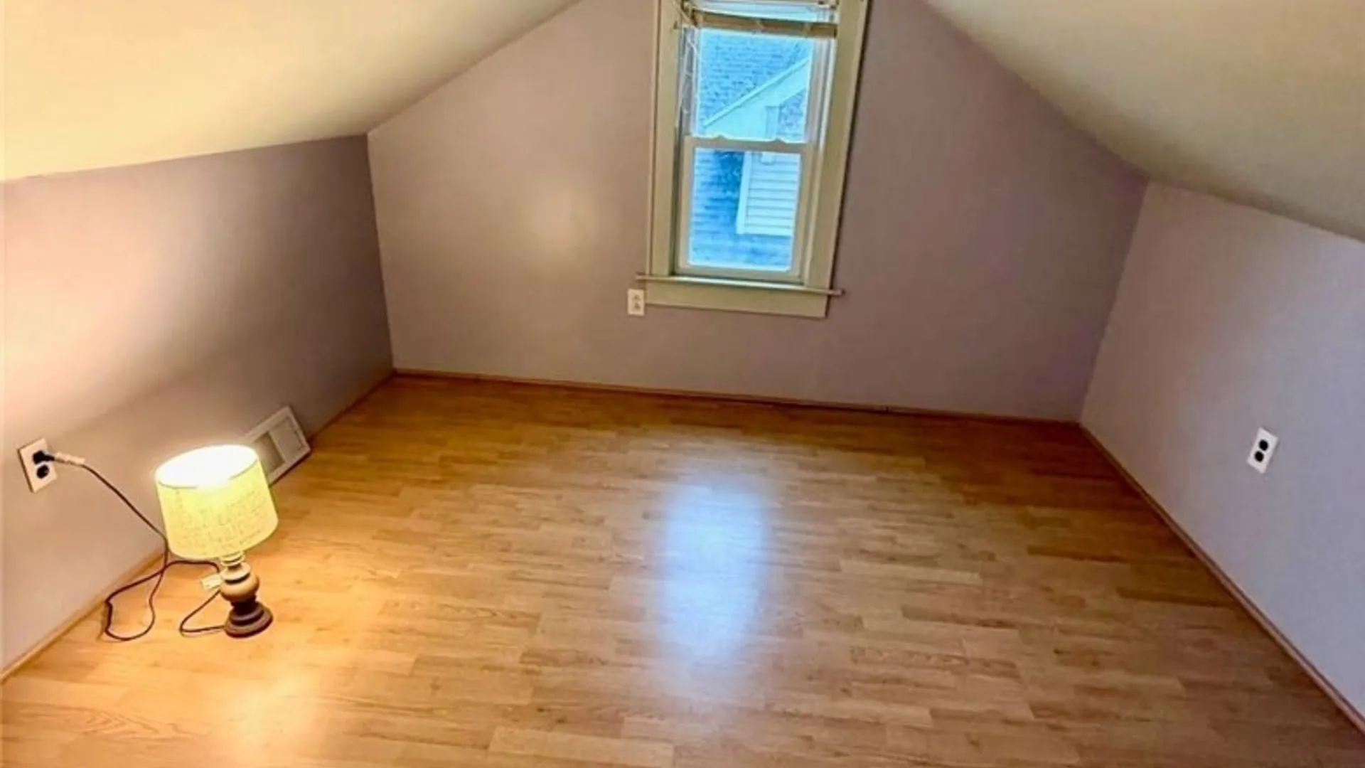 Property at 104 Wells Place, Utica, NY 13502 22