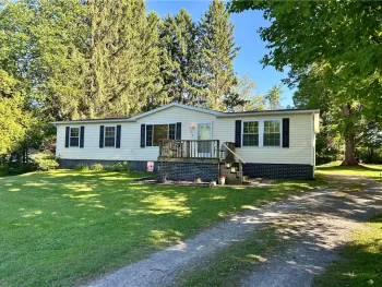 Property at 17214 Elizabeth Drive, Clarendon, NY 14470