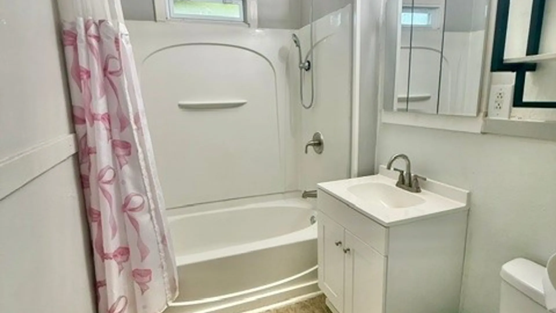 Property at 867 Sumner Avenue, Syracuse, NY 13210 6