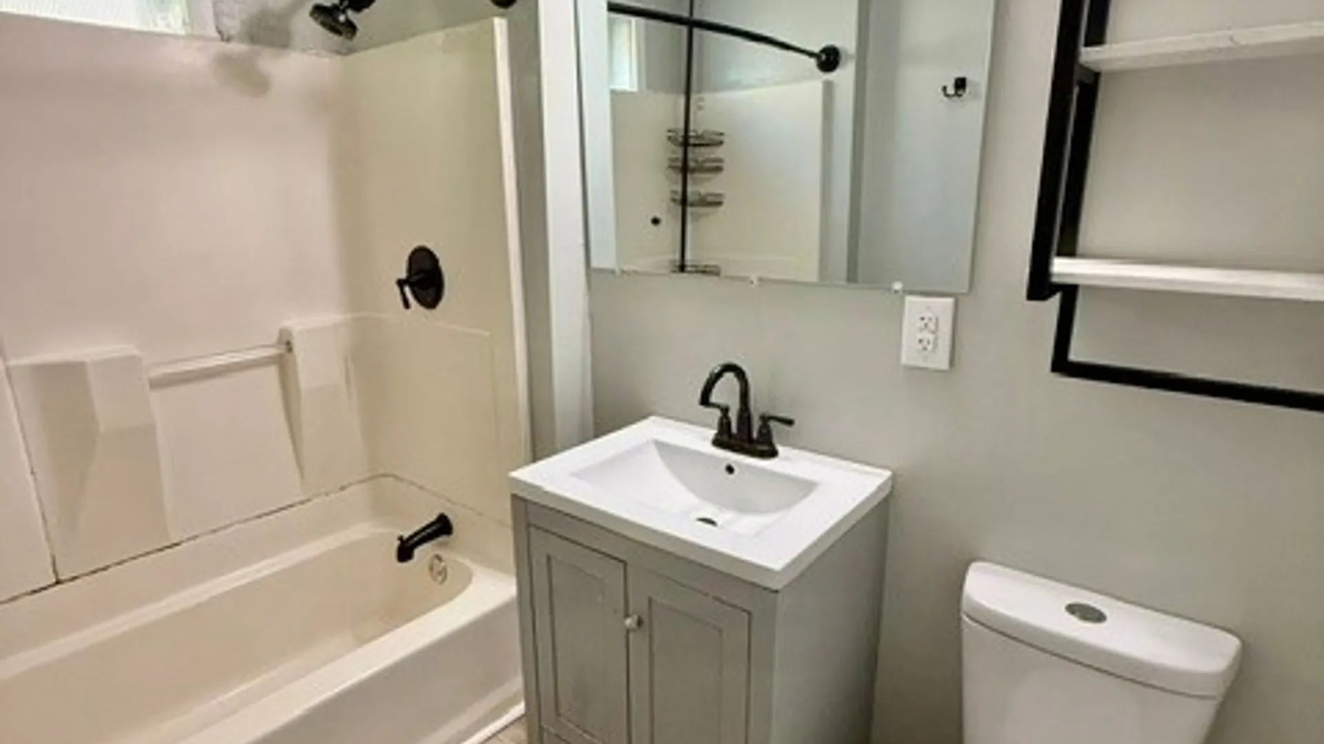 Property at 415 Stratford Street, Syracuse, NY 13210 5