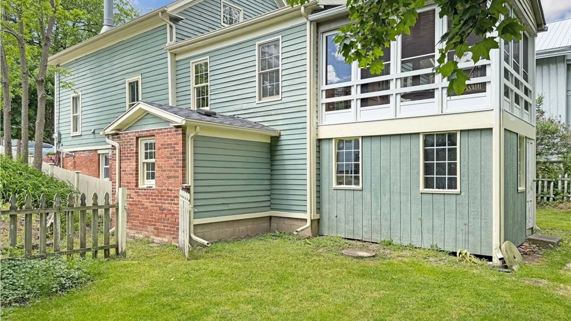 Property at 33 S Academy Street, Middlebury, NY 14591 7