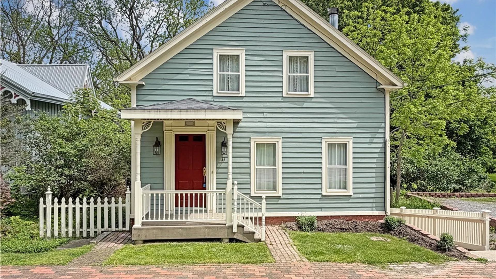 Property at 33 S Academy Street, Middlebury, NY 14591 4