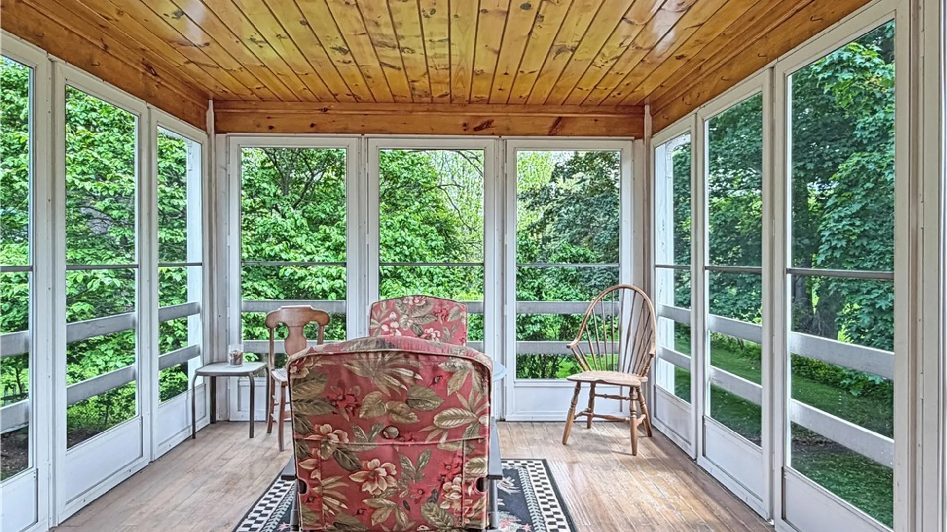 Property at 33 S Academy Street, Middlebury, NY 14591 28