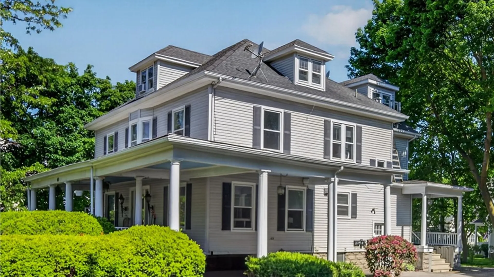 Property at 40 E Main Street, Avon, NY 14414 5