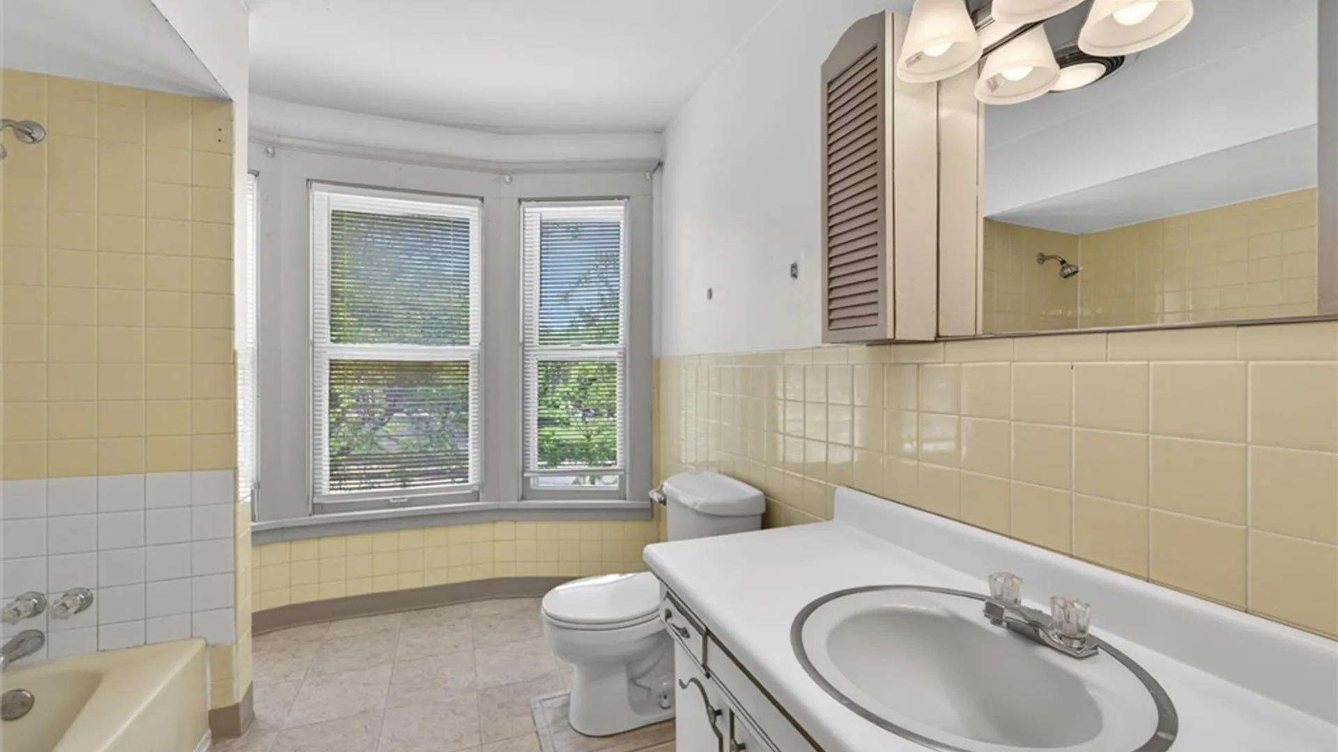 Property at 40 E Main Street, Avon, NY 14414 27