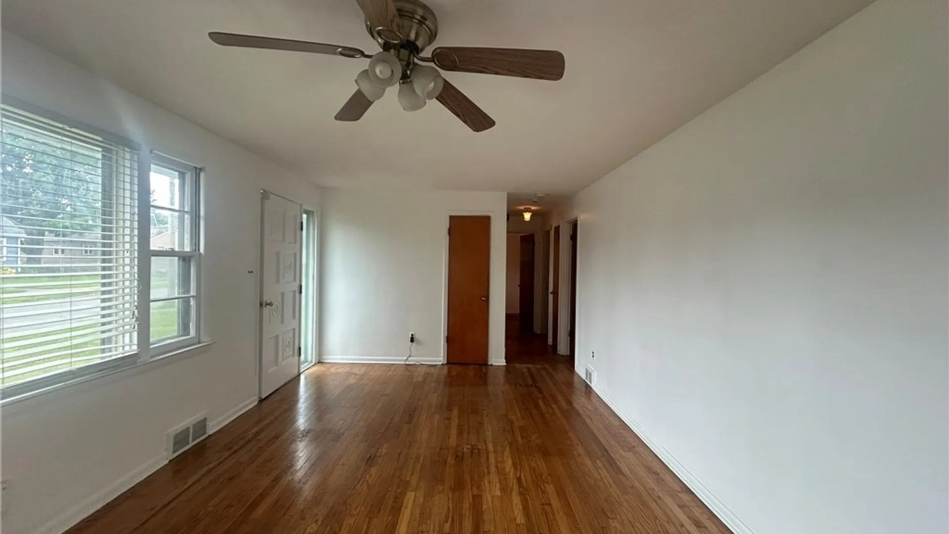 Property at 218 Roosevelt Drive, Utica, NY 13502 5