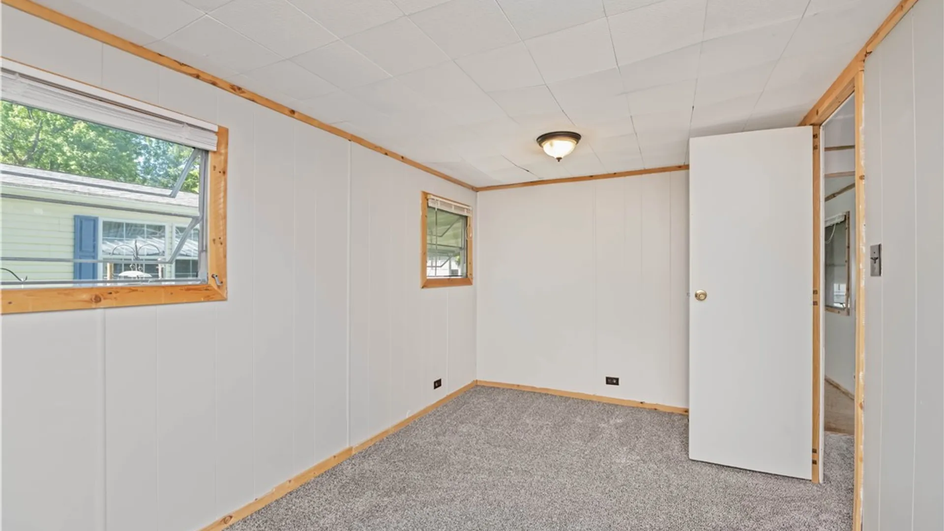 Property at 36 Patio Drive, Penfield, NY 14625 13